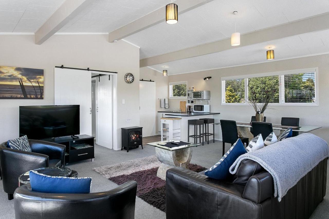 Lakeview'S On Richmond Tauposee Exterior foto